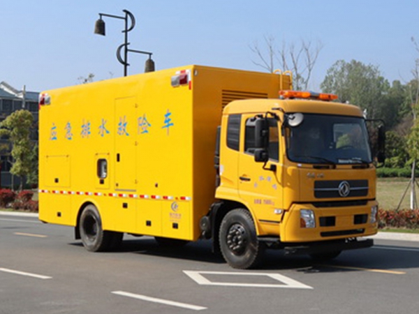 東風(fēng)天錦應(yīng)急排水搶險(xiǎn)車(chē)