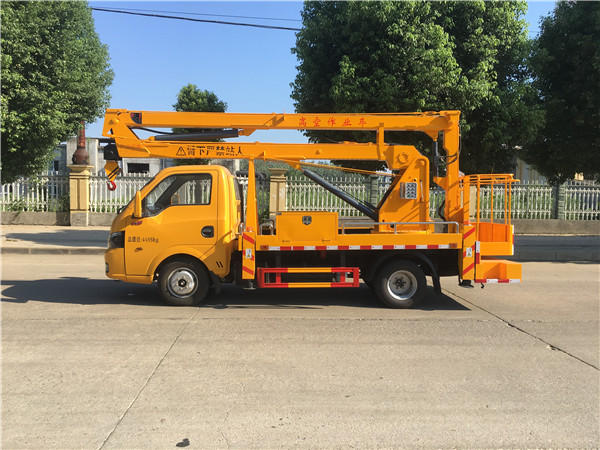 東風(fēng)途逸13.5米藍牌高空車