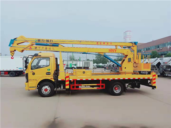 東風(fēng)18米高空作業(yè)車