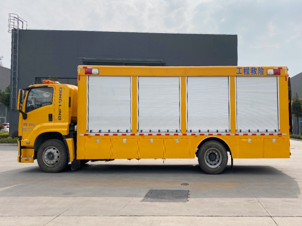 五十鈴工程救險(xiǎn)車