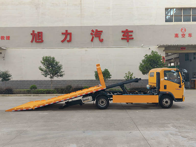 國六藍(lán)牌重汽豪沃悍將清障車(重載型)