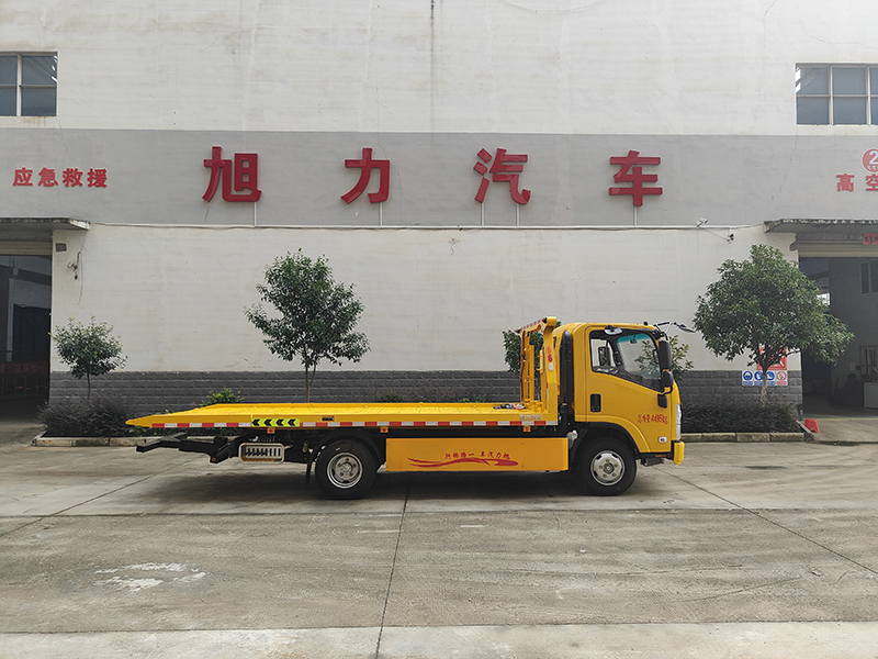 國六慶鈴五十鈴KV100藍(lán)牌清障車(輕量化)