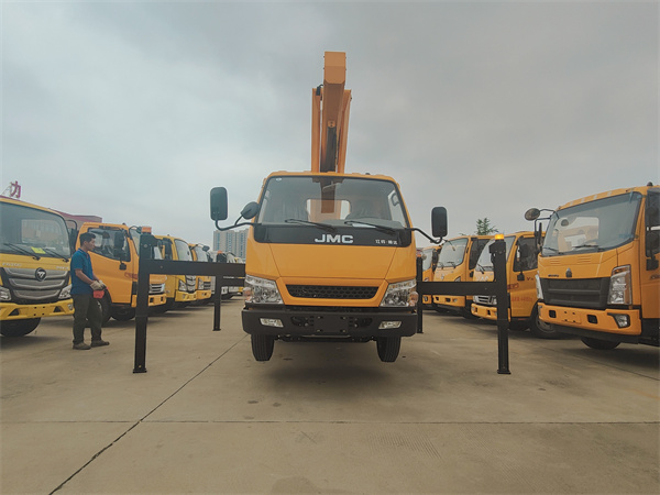 國六 江鈴23米高 空 作 業(yè) 車