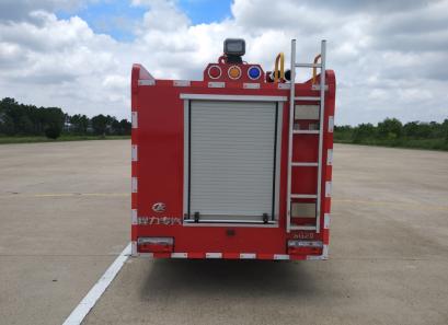 銳鈴2噸水罐消防車(chē)(全柴)